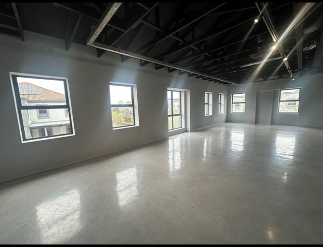 290M² OFFICE TO LET IN CENTURY CITY